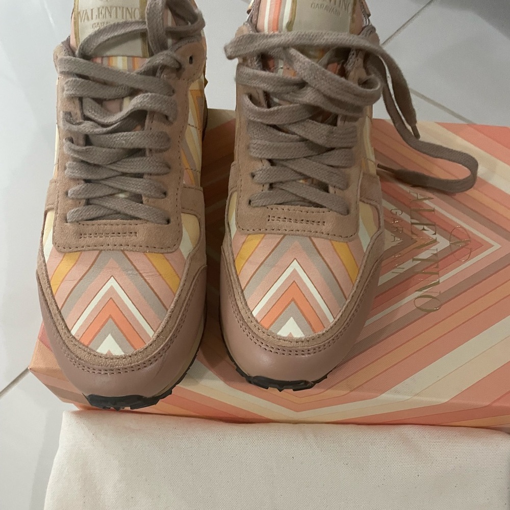 Valentino garavani sneakers